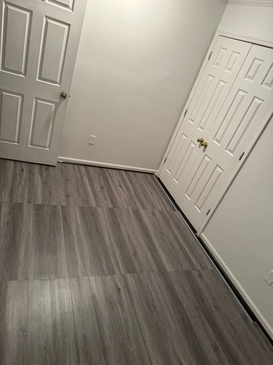 Logan St $650 Room for Rent